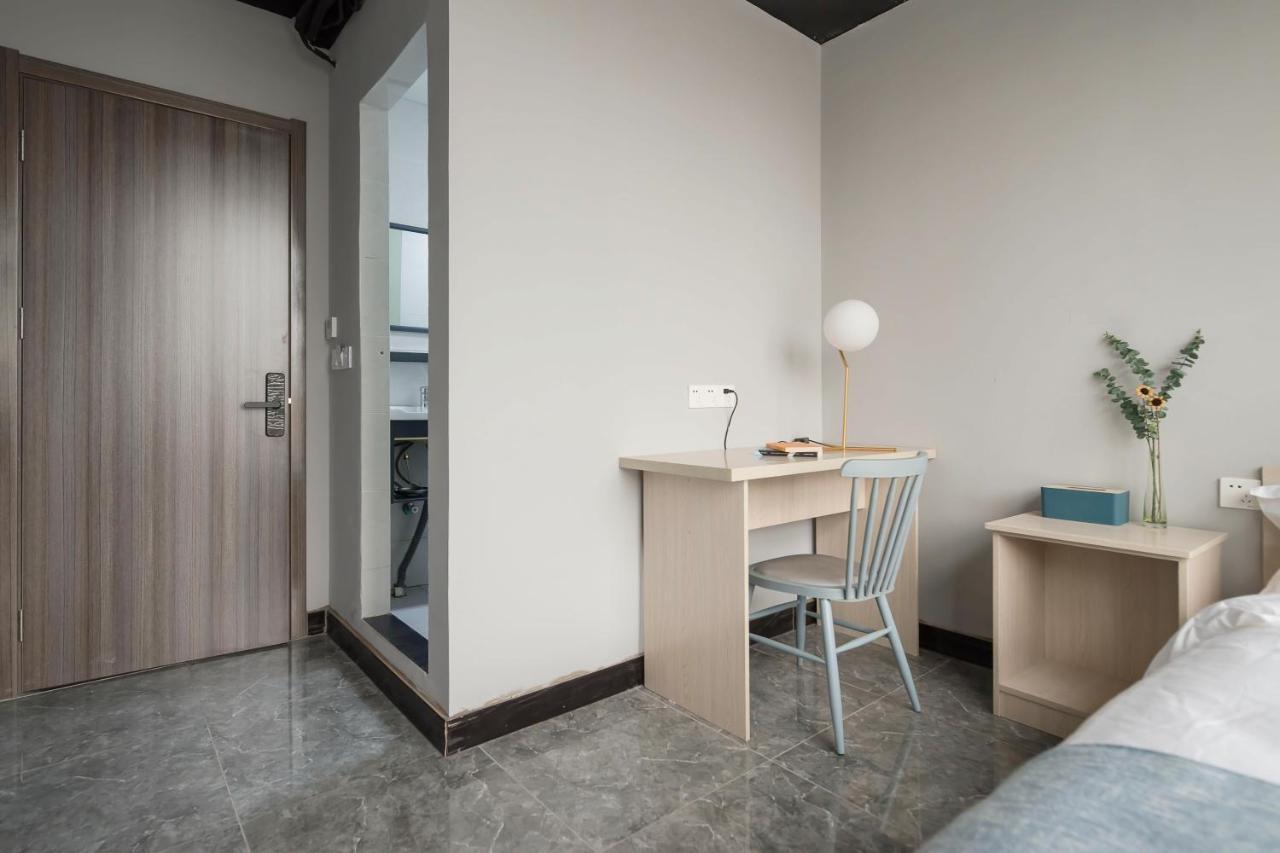 Pu Chun International Hostel -Yugarden & Old Town Shanghai Exterior photo