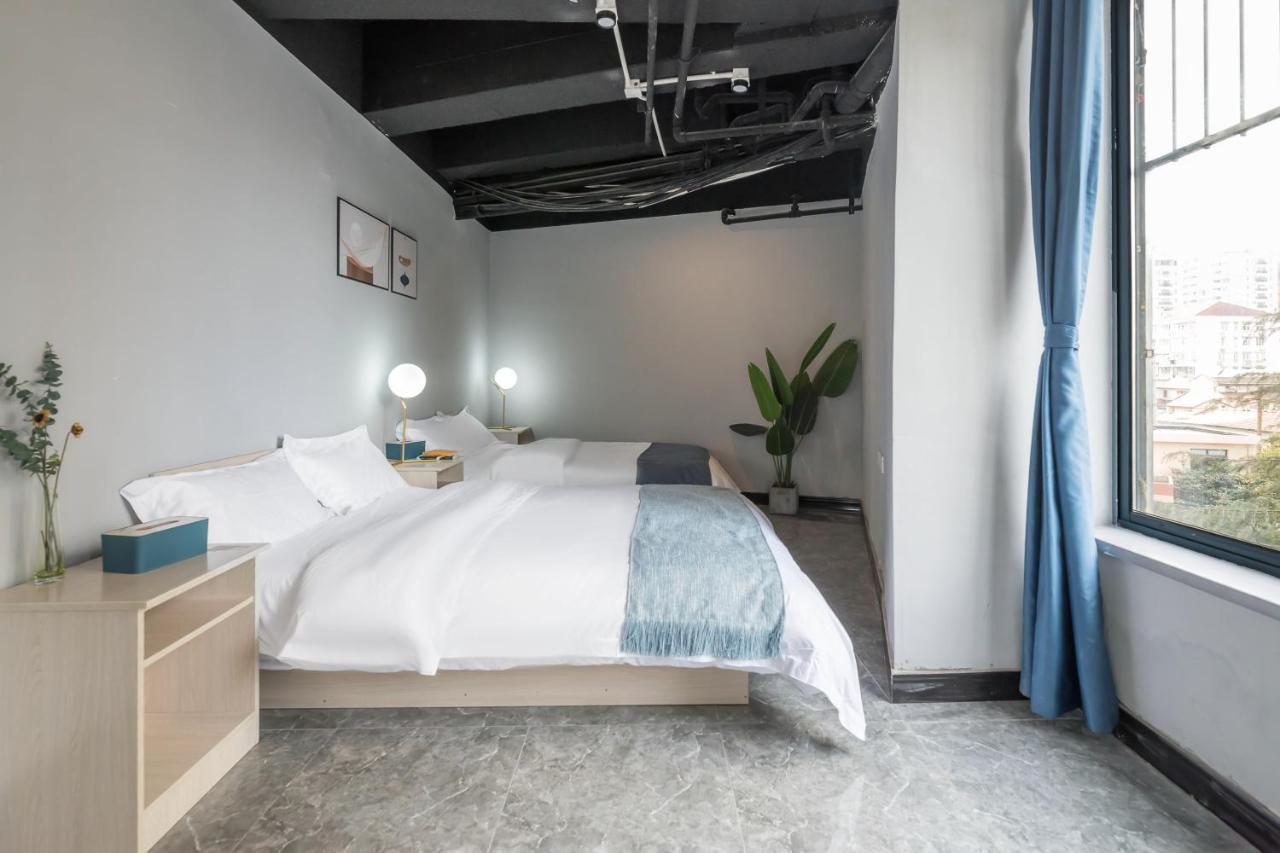 Pu Chun International Hostel -Yugarden & Old Town Shanghai Exterior photo